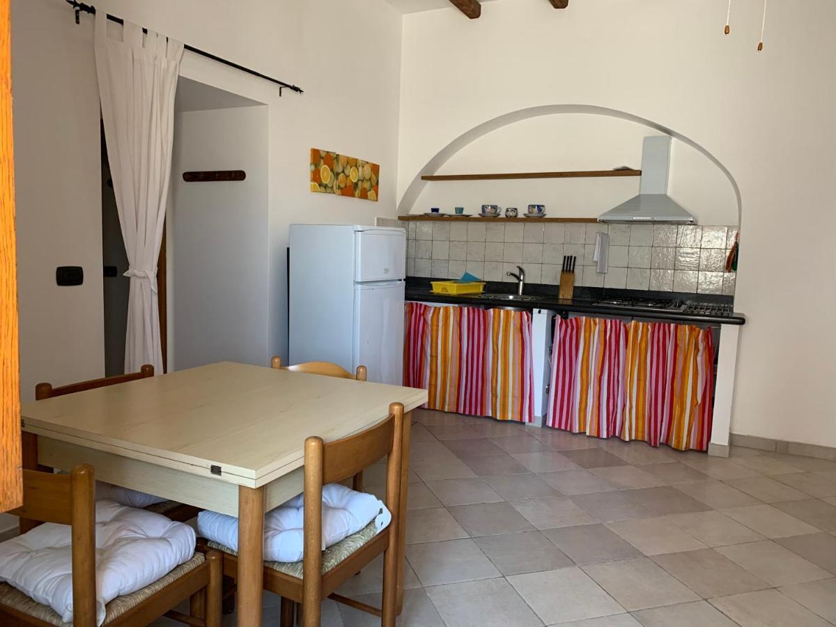 Za Genia Apartment สตรอมโบลี ภายนอก รูปภาพ
