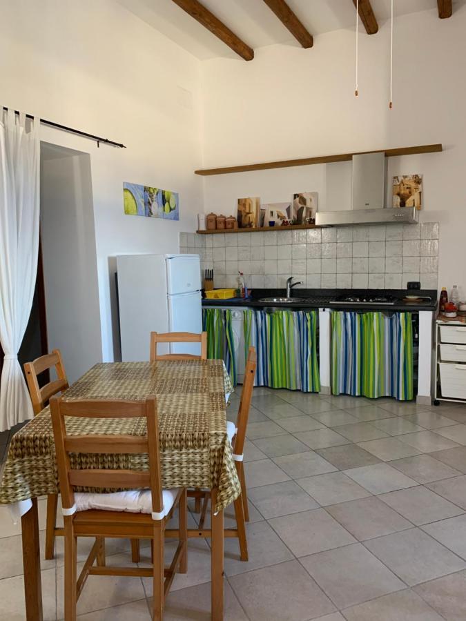 Za Genia Apartment สตรอมโบลี ภายนอก รูปภาพ